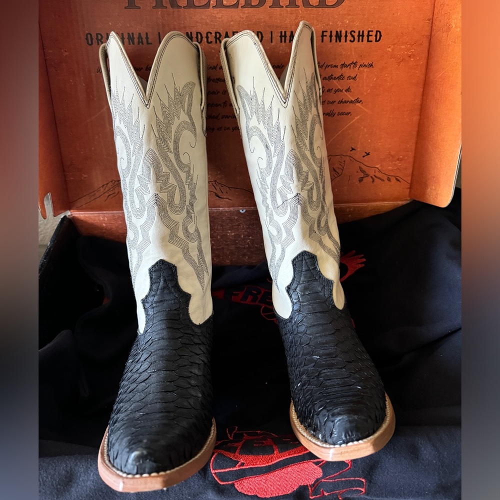 Rare Black Python Freebird Cowboy Boots - Picture 2 of 8